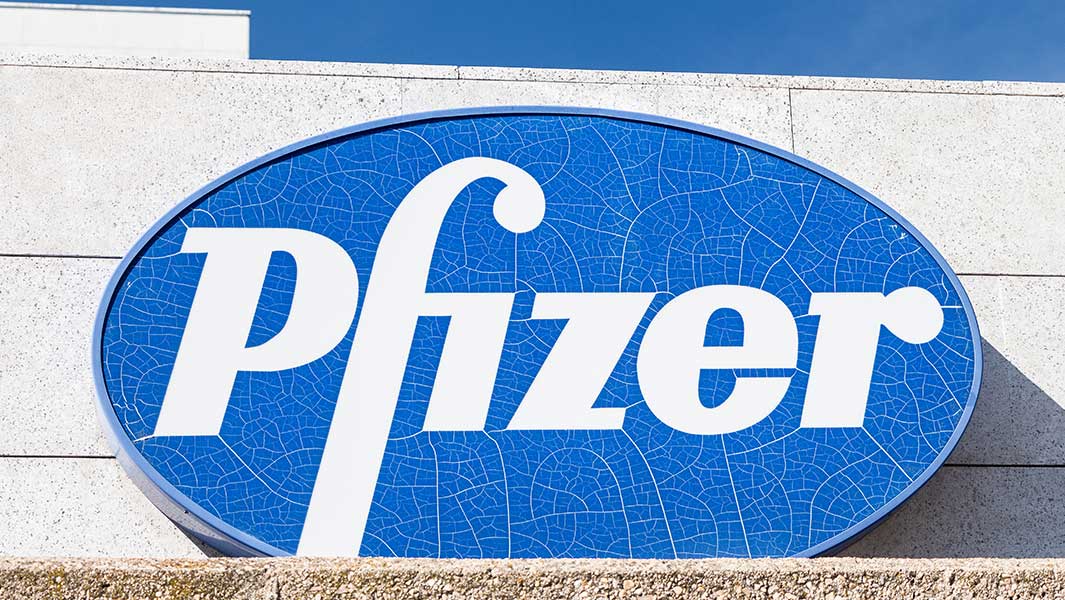 سهام Pfizer نزدیک به پایین ترین سطح 11 ساله است — اما آیا سهام PFE یک خرید در این «عظیم» صعودی است؟
